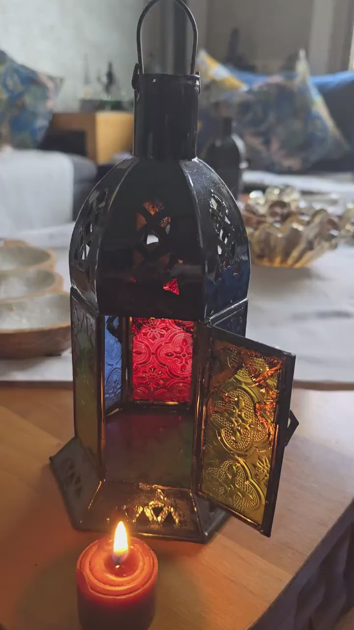 Lanterna d’Ambiente Orientale – Luci Colorate